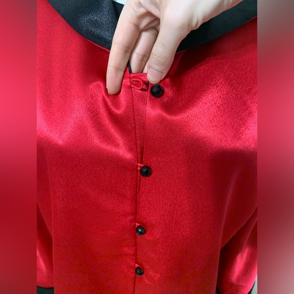 Chinese Traditional Red Silk Jacket - Picture 9 of 17